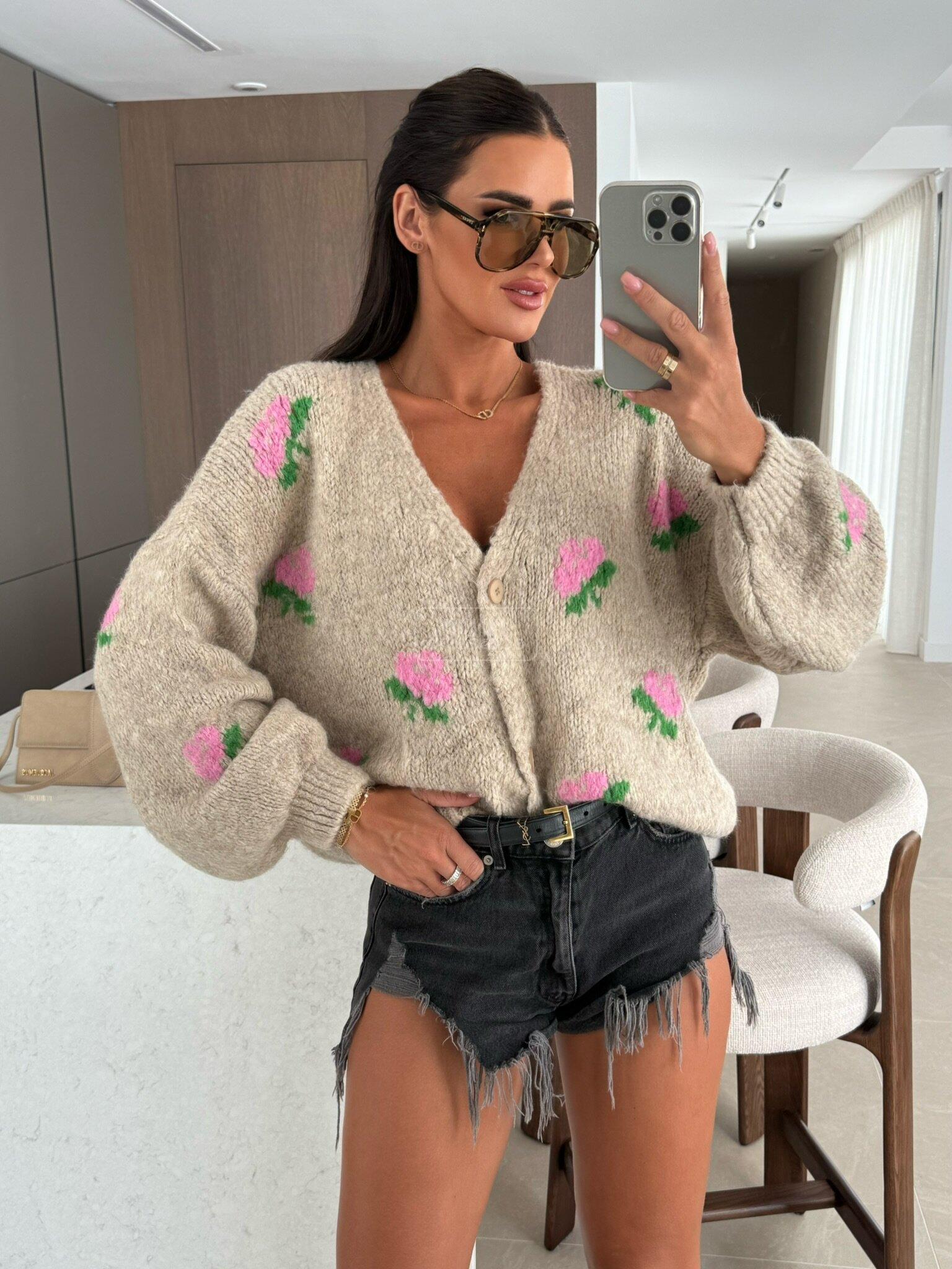 sweter-garcia-z-kwiatami-mocca_2