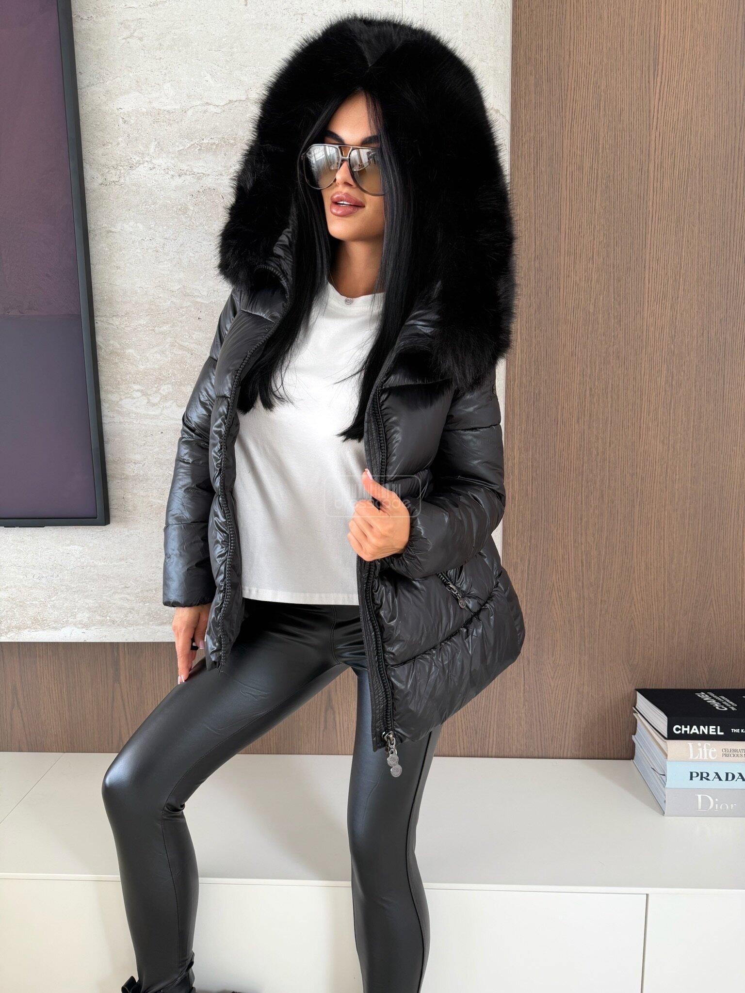 kurtka-adelle-blyszczaca-czarna_3