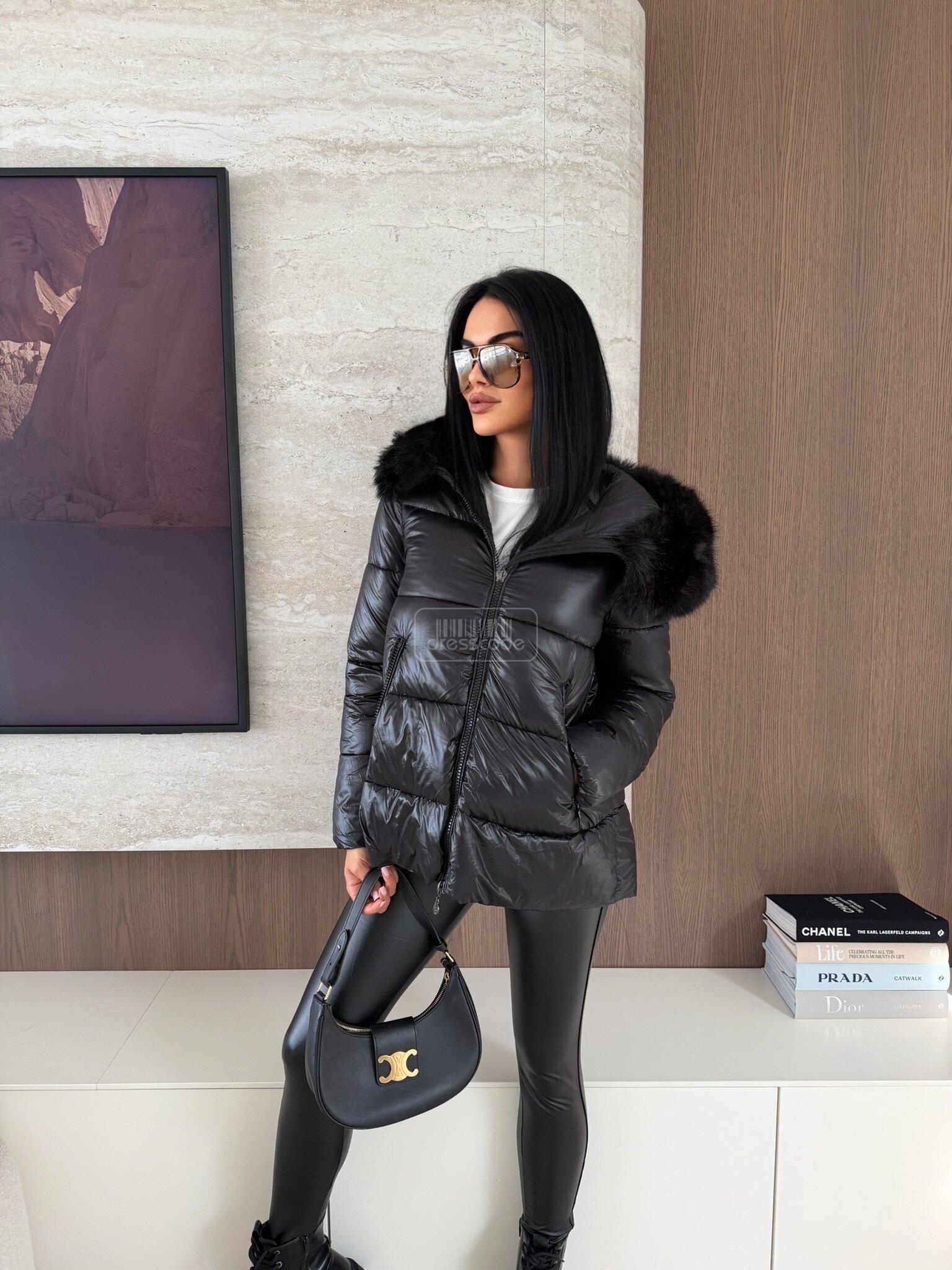 kurtka-adelle-blyszczaca-czarna_5