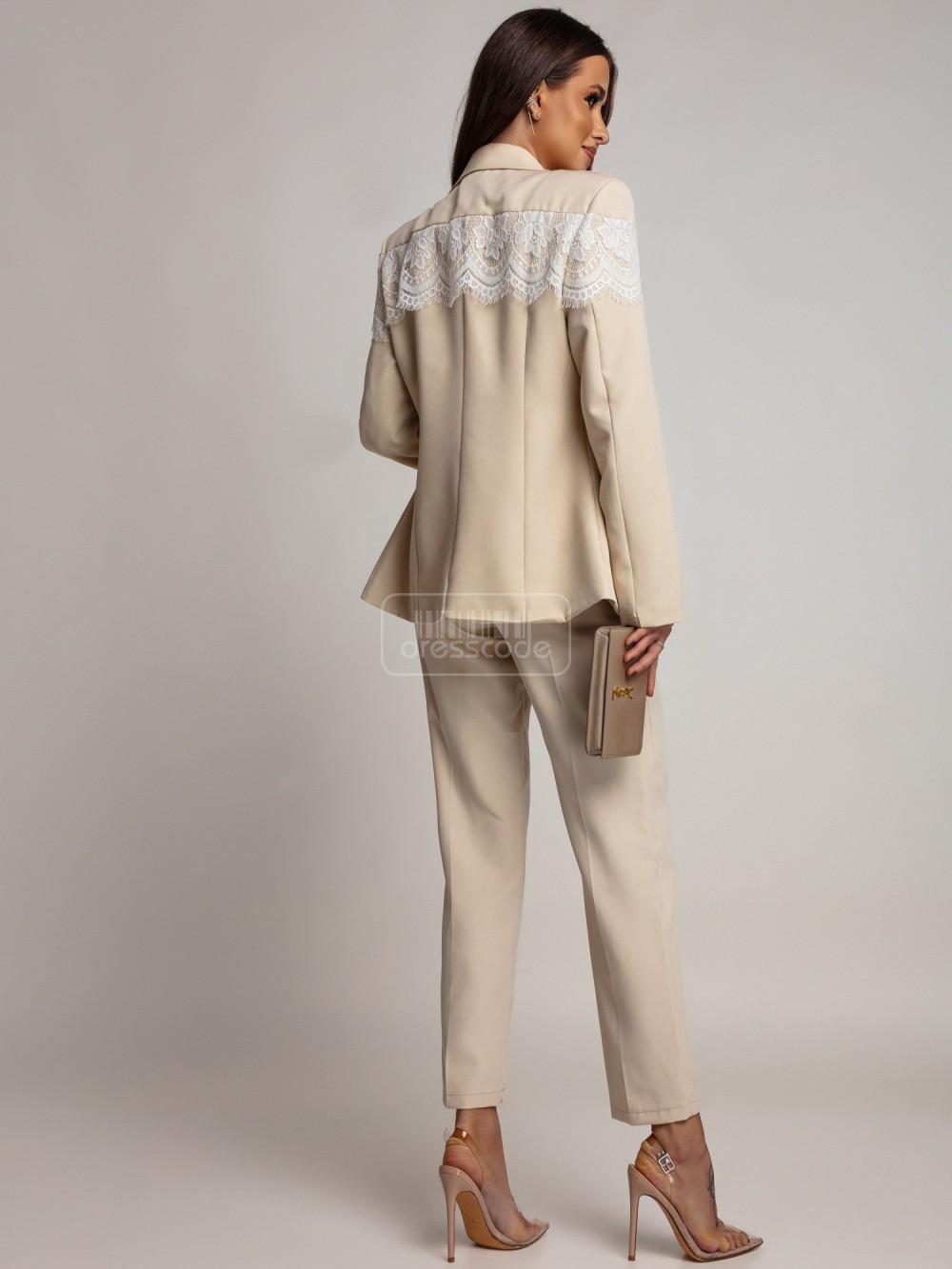 2026-02--1770627825-396