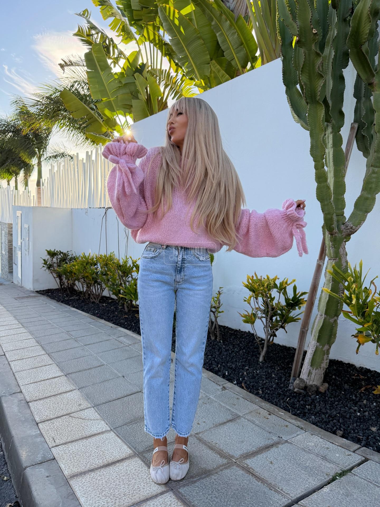 587945846_18442000018097587_8652368691626639531_n