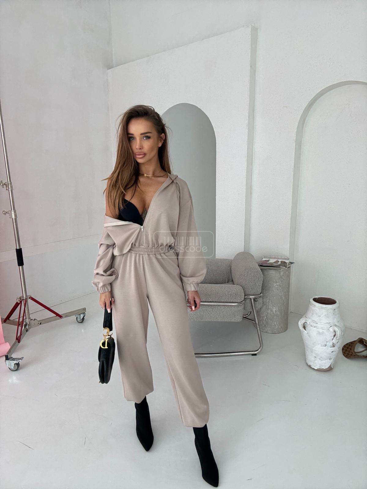 b4be41ce-d720-4541-bb08-07a74cf721c5